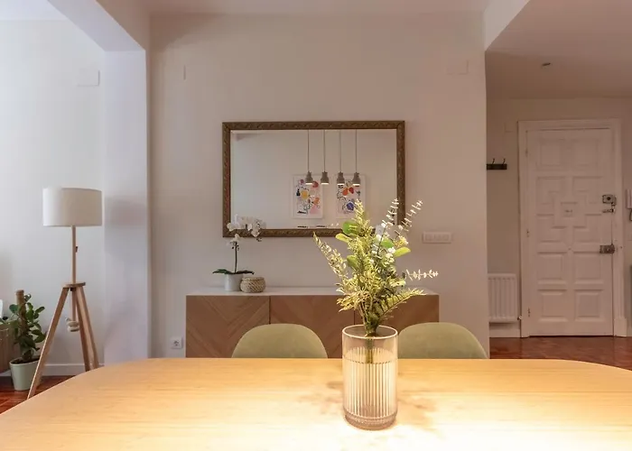 Apartmán Spacious And Lovely In The Center Of