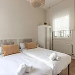 Spacious And Lovely In The Center Of * 빌바오