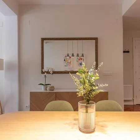 Appartement Spacious And Lovely In The Center Of