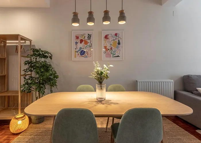 Spacious And Lovely In The Center Of Apartament Bilbao